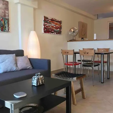 Cozy Seafront Loft - Kat'S Rentals Loutsa  Exterior photo